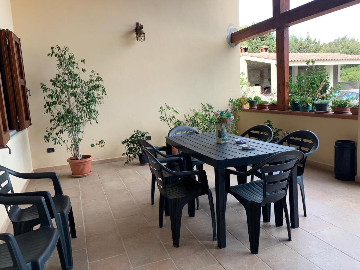 Agriturismo Terra Noas Villaurbana Luaran gambar